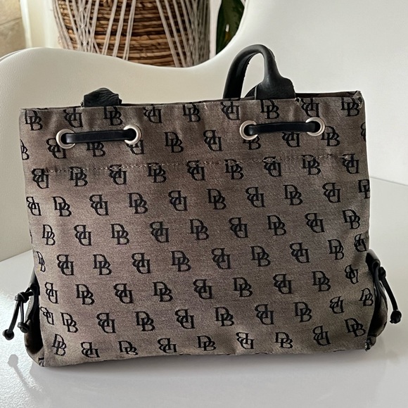 DOONEY & BOURKE Signature Monogram Baguette Small Satchel Gray and Black Canvas - Picture 5 of 15